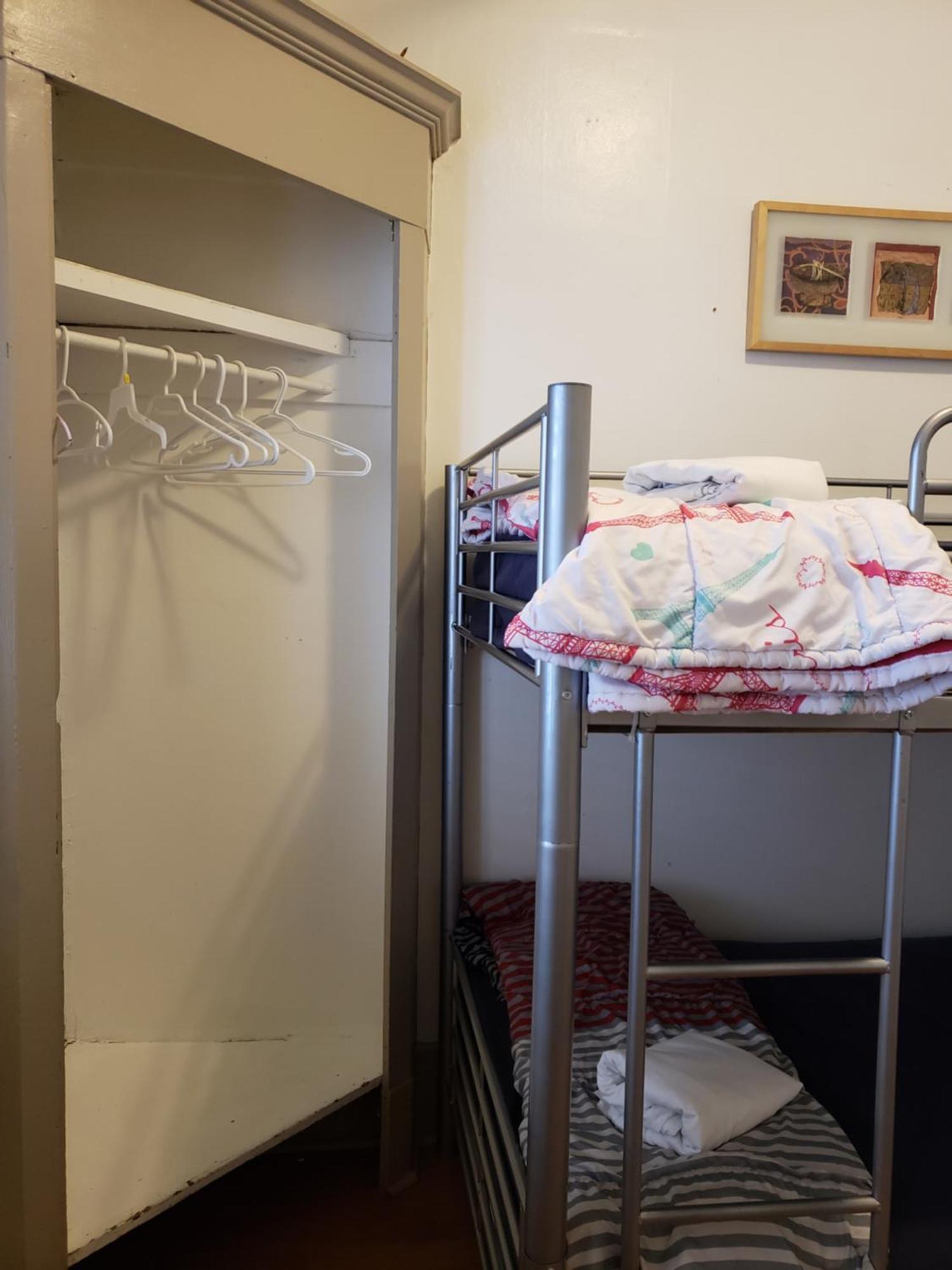 St Clair Hostel Βανκούβερ Εξωτερικό φωτογραφία