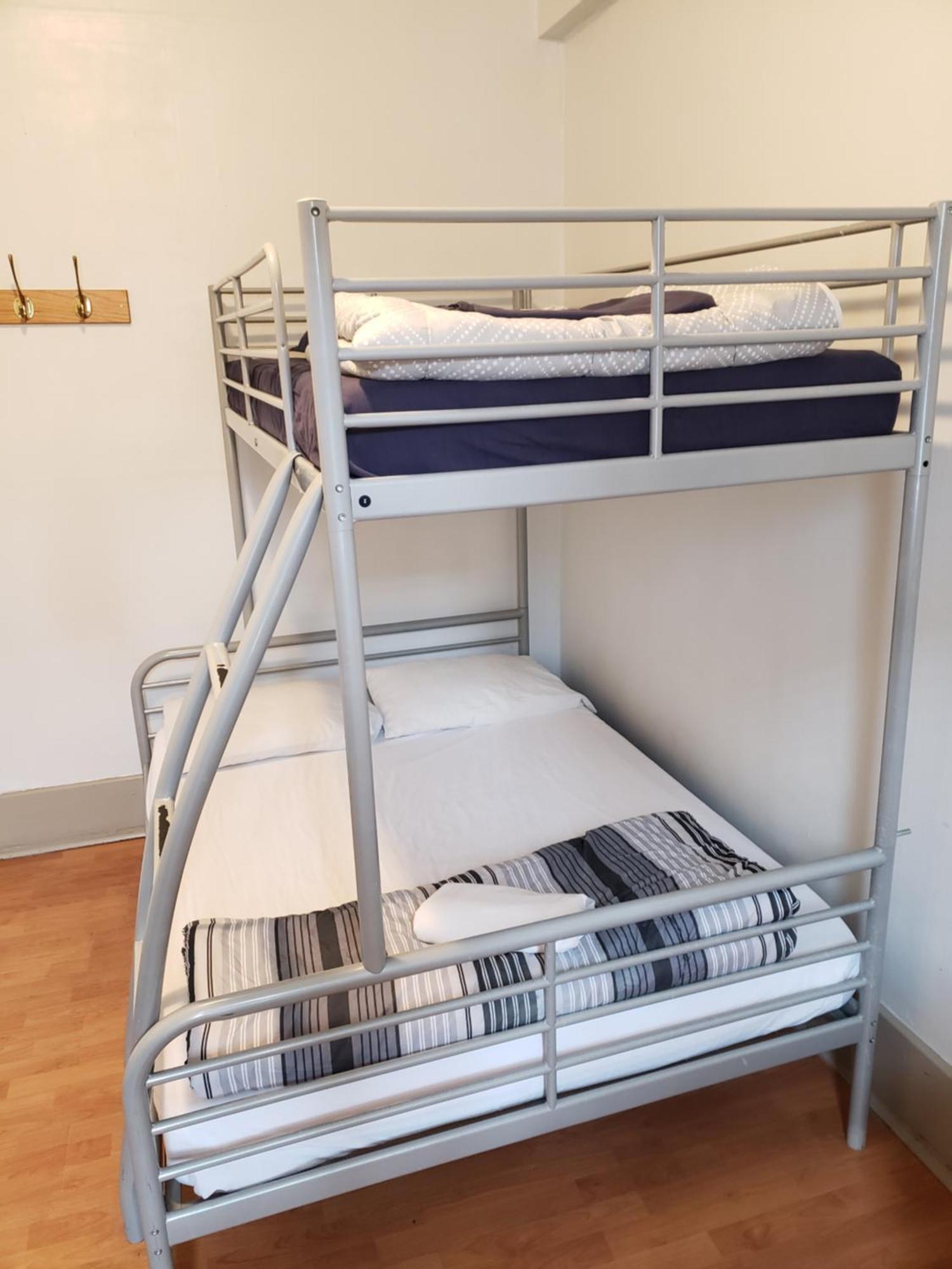 St Clair Hostel Βανκούβερ Εξωτερικό φωτογραφία