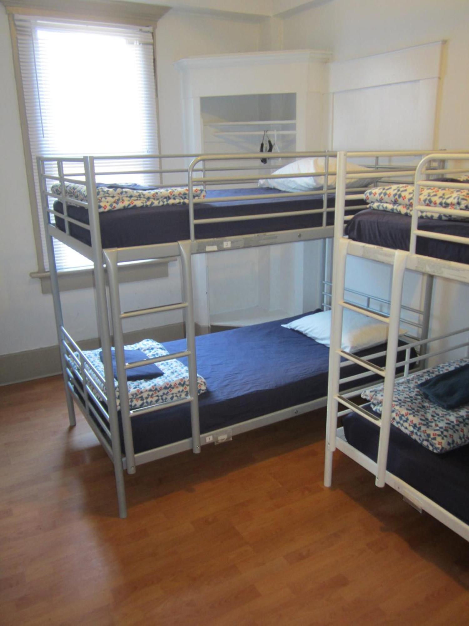 St Clair Hostel Βανκούβερ Δωμάτιο φωτογραφία